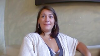 Brunette hoer Melina ...